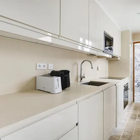 Apartment Pick A Flat's In Monrmartre - Rue Lepic Paris